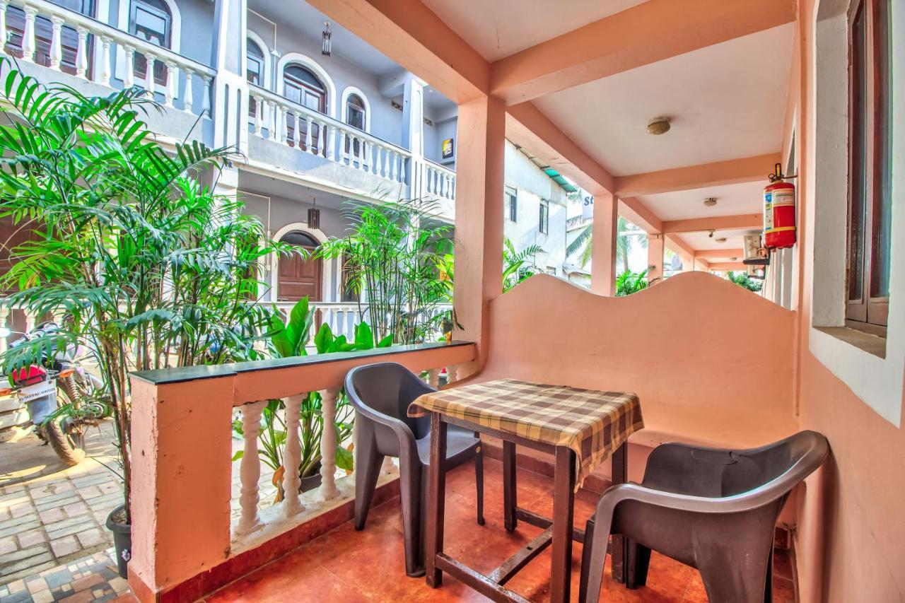 Stanleys Guest House Baga Exterior foto