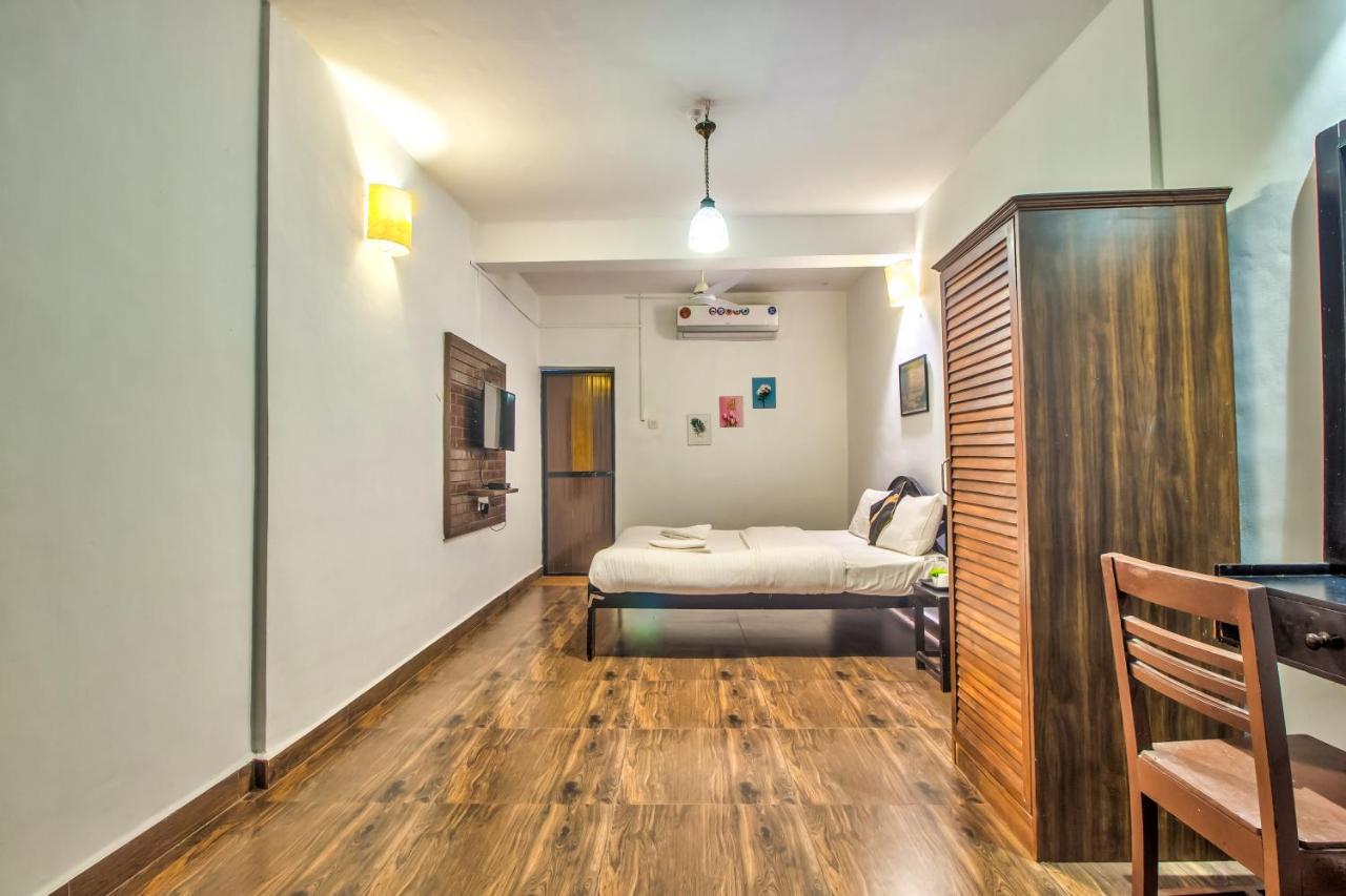 Stanleys Guest House Baga Exterior foto