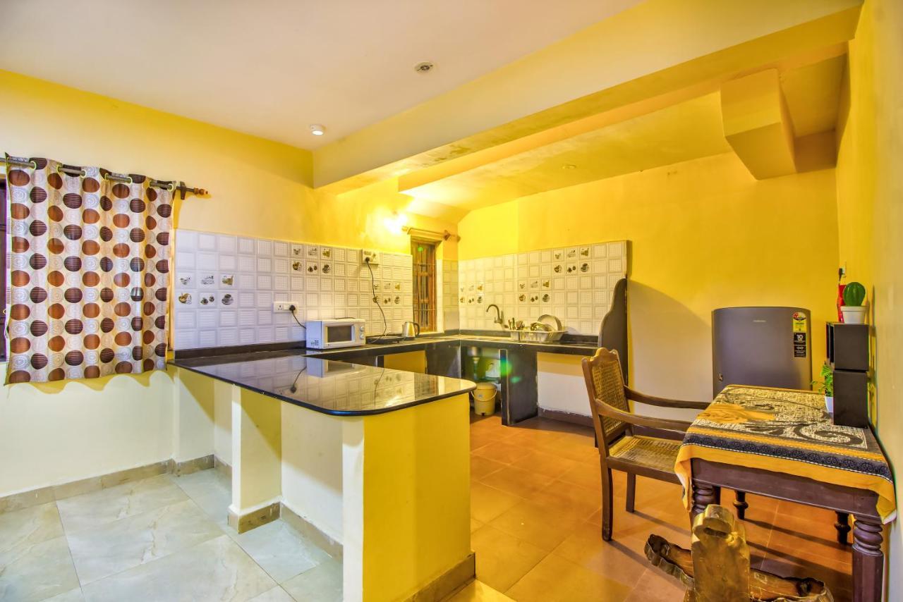 Stanleys Guest House Baga Exterior foto